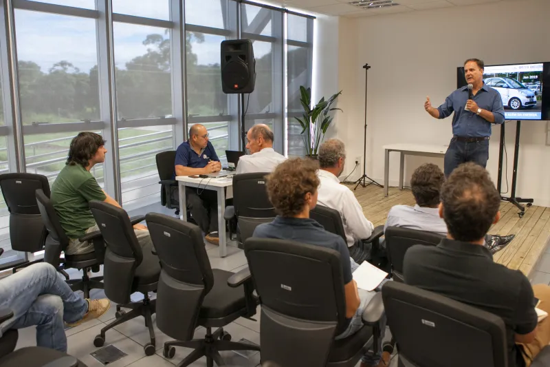 Para cientista-chefe do Instituto SENAI de Inovação em Sistemas Embarcados, André Pierre Mattei, inovação tecnológica é essencial para indústria rica (Foto: Filipe Scotti)